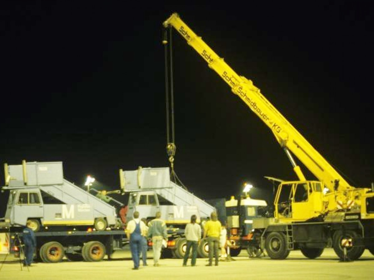 Kranbild Schmidbauer Liebherr Ltm Flughafen M Nchen